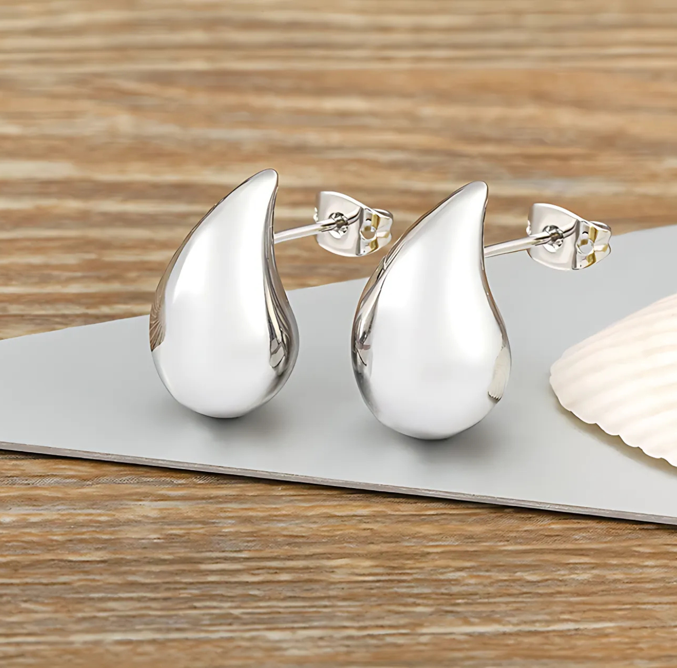 LustreDrop™ Elegant Teardrop Earrings